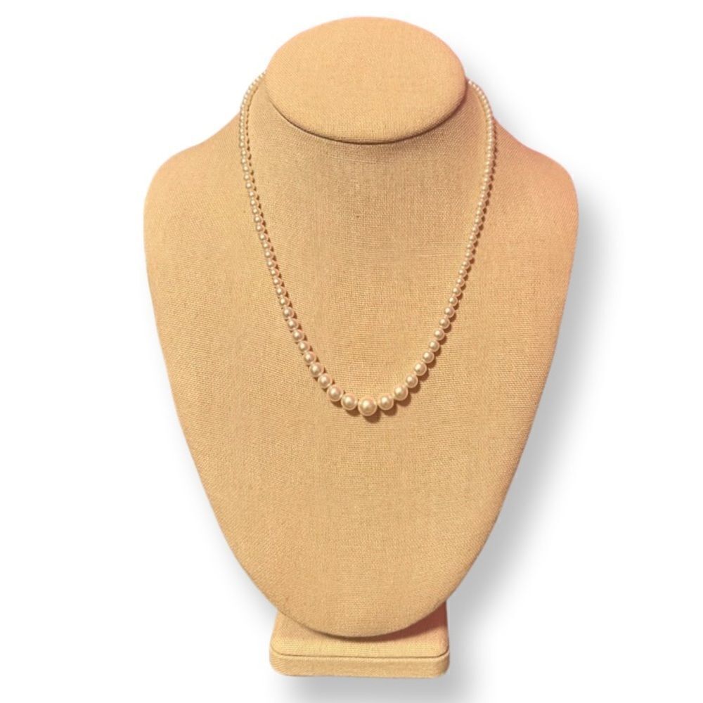 ⭐️3/$25⭐️ Faux Pearl Necklace - Picture 1 of 2